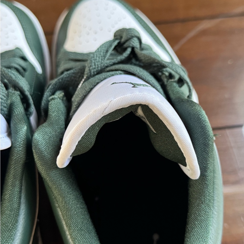 Nike Air Jordan 1 DC0774-113 Low Forest Green White Women Sz 9 Leather Street - Picture 9 of 10